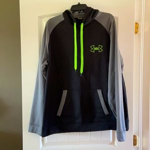 Men’s Under Armour Hoodie - XL